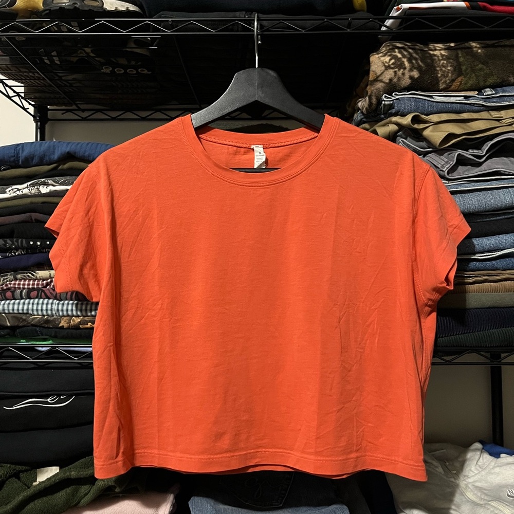 lululemon athletica Vibrant Orange Short Sleeve Tee